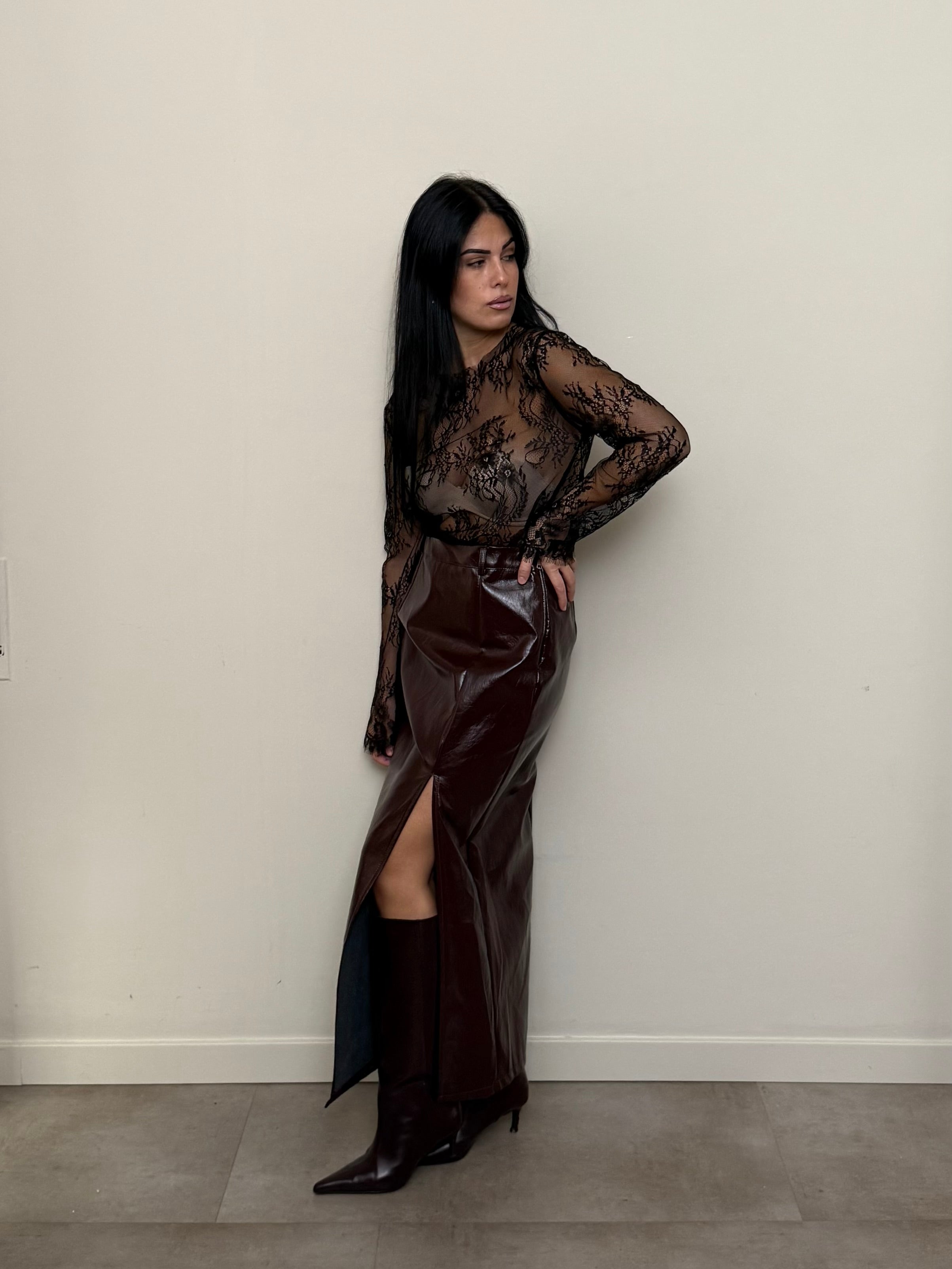 Maglia pizzo trasparente