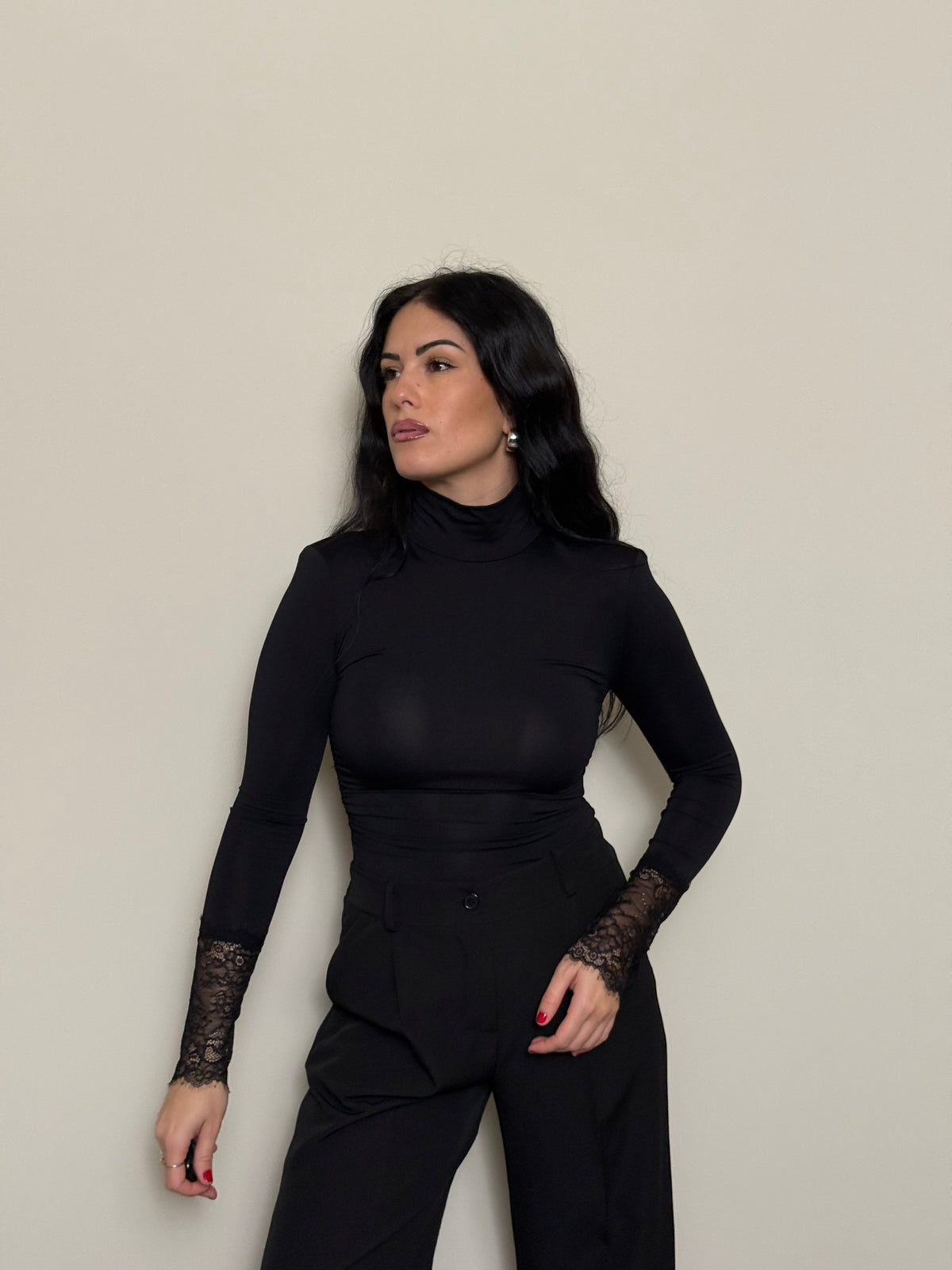 Body pizzo nero manica lunga