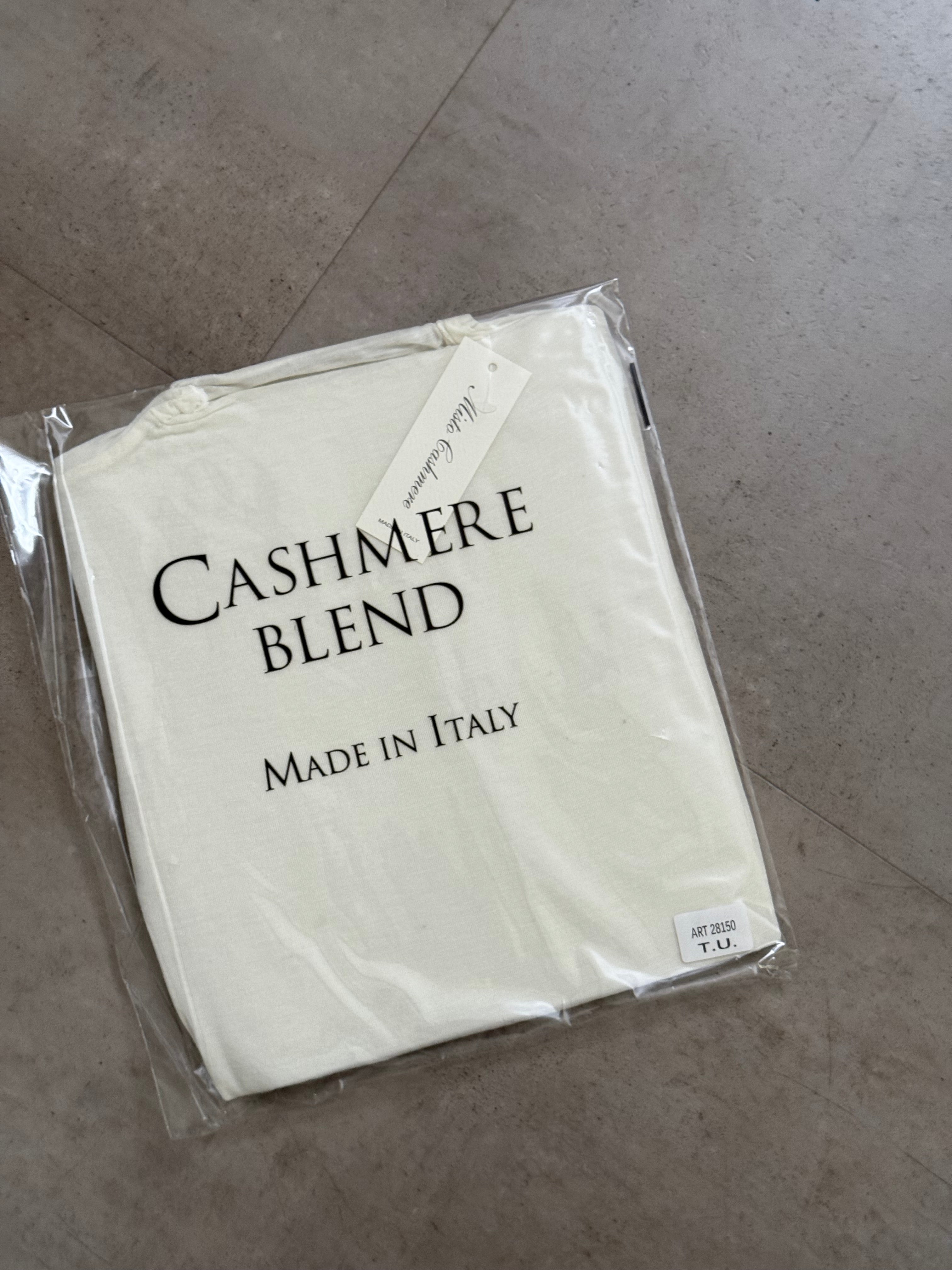 Maglia cashmere girocollo