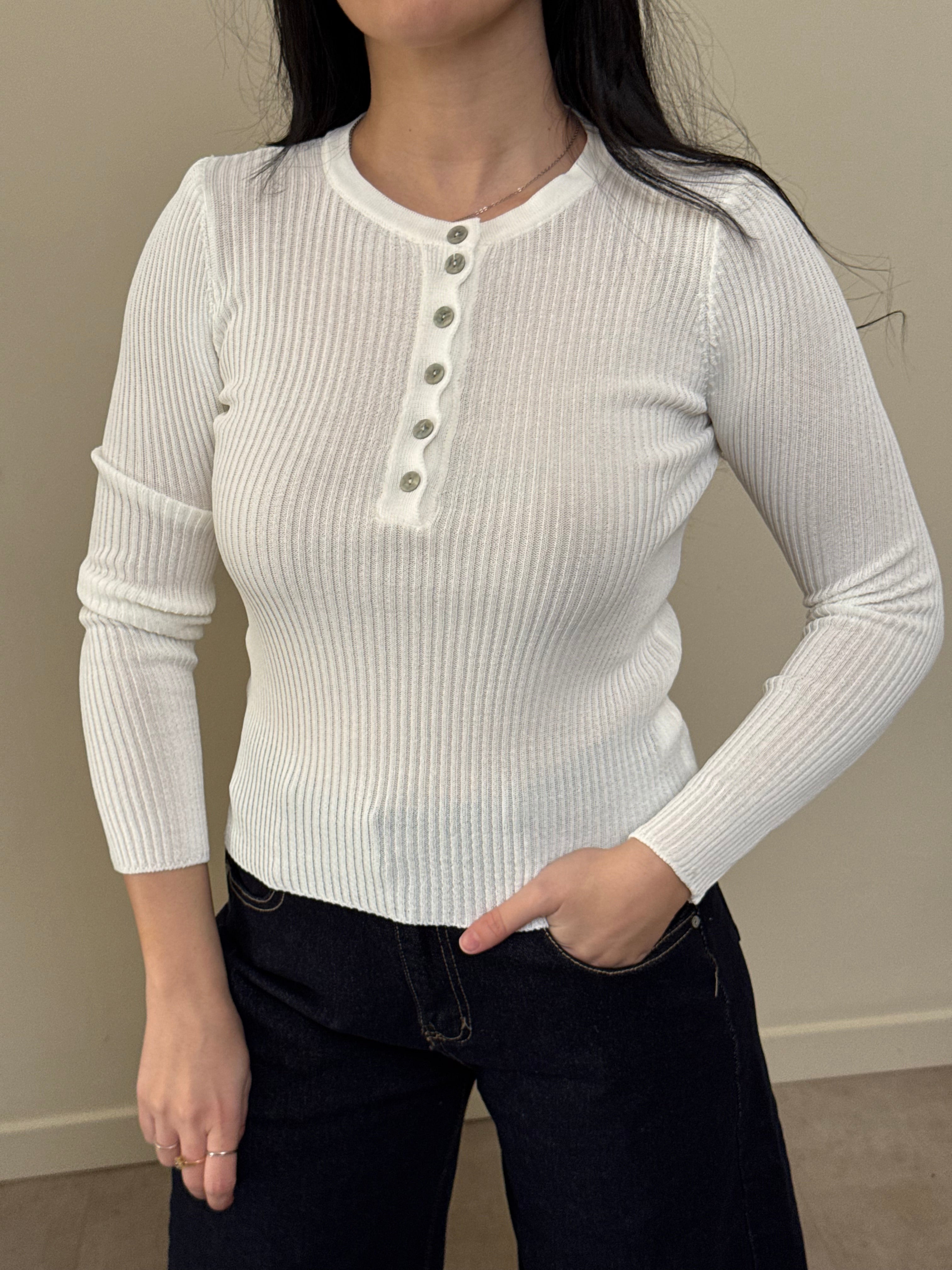 Maglia bottoncini bianco freddo