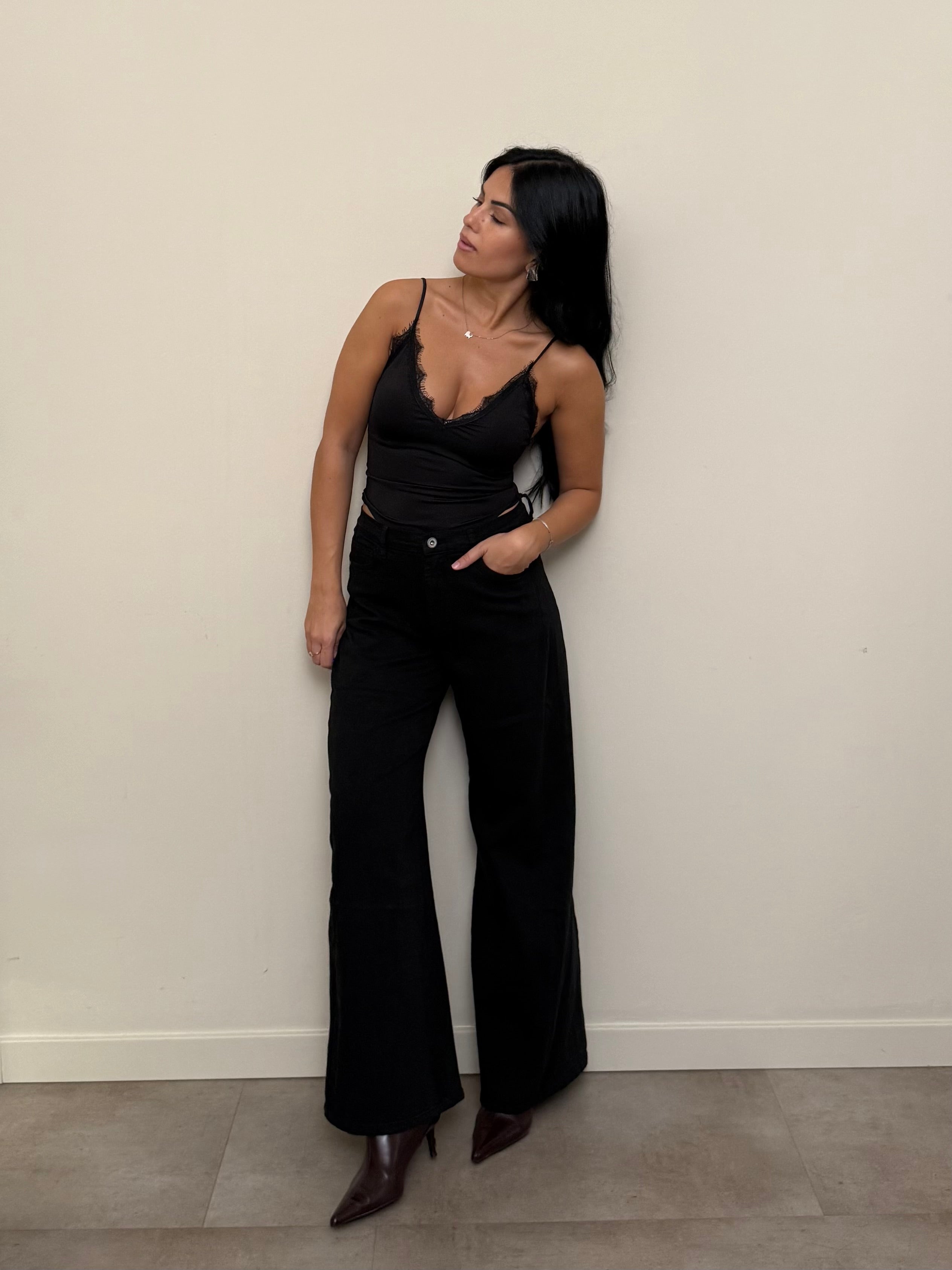 Jeans nero palazzo