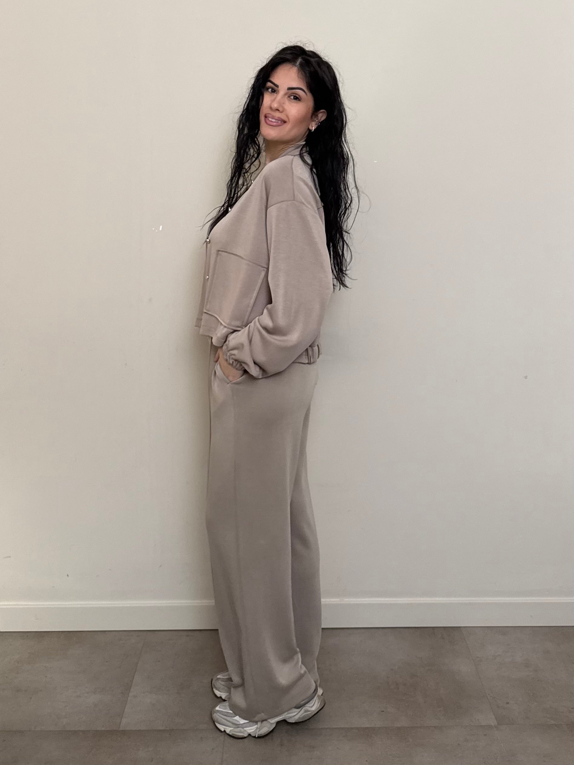 Coordinato tuta sabbia