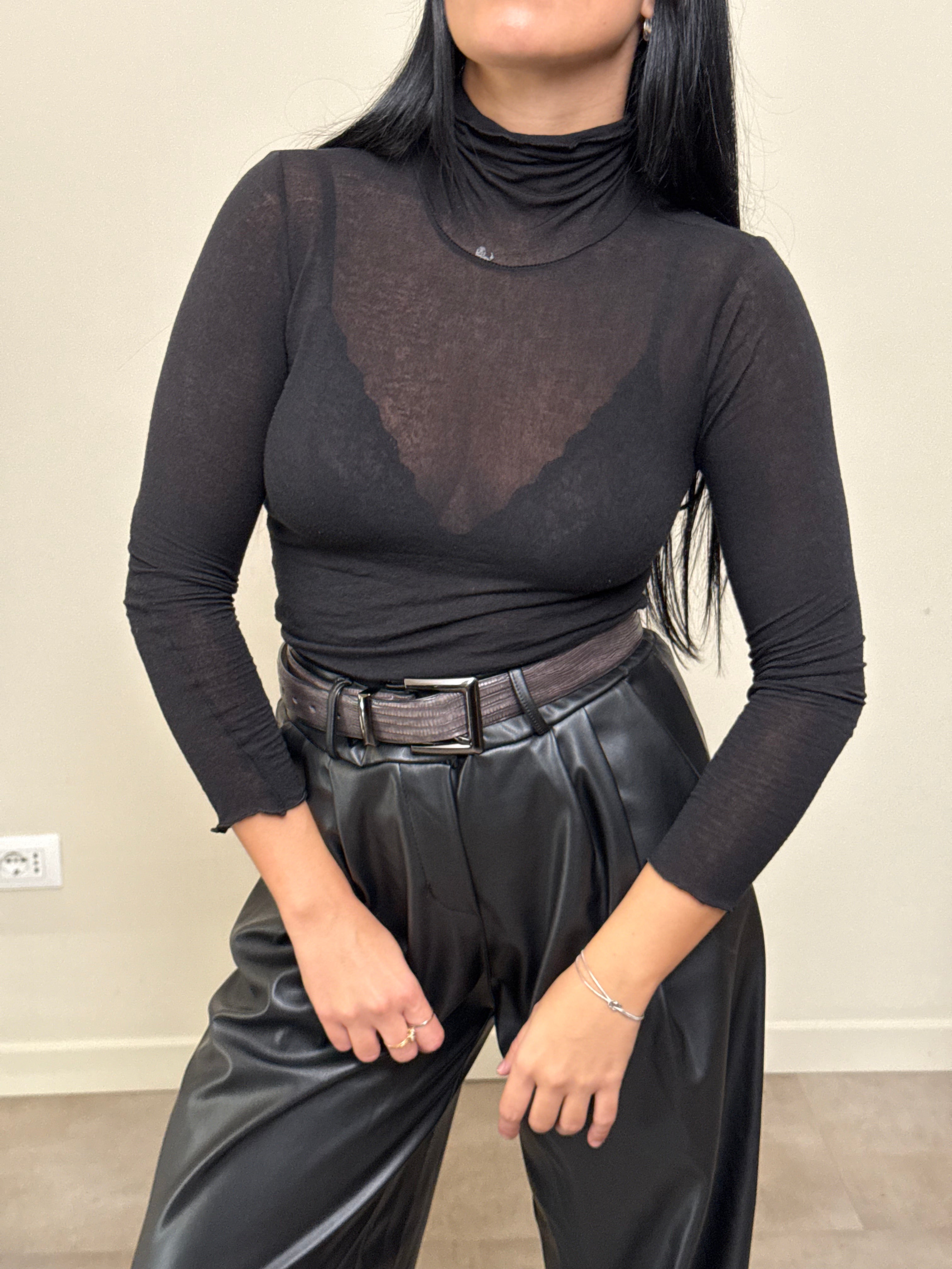 Maglia cashmere collo alto