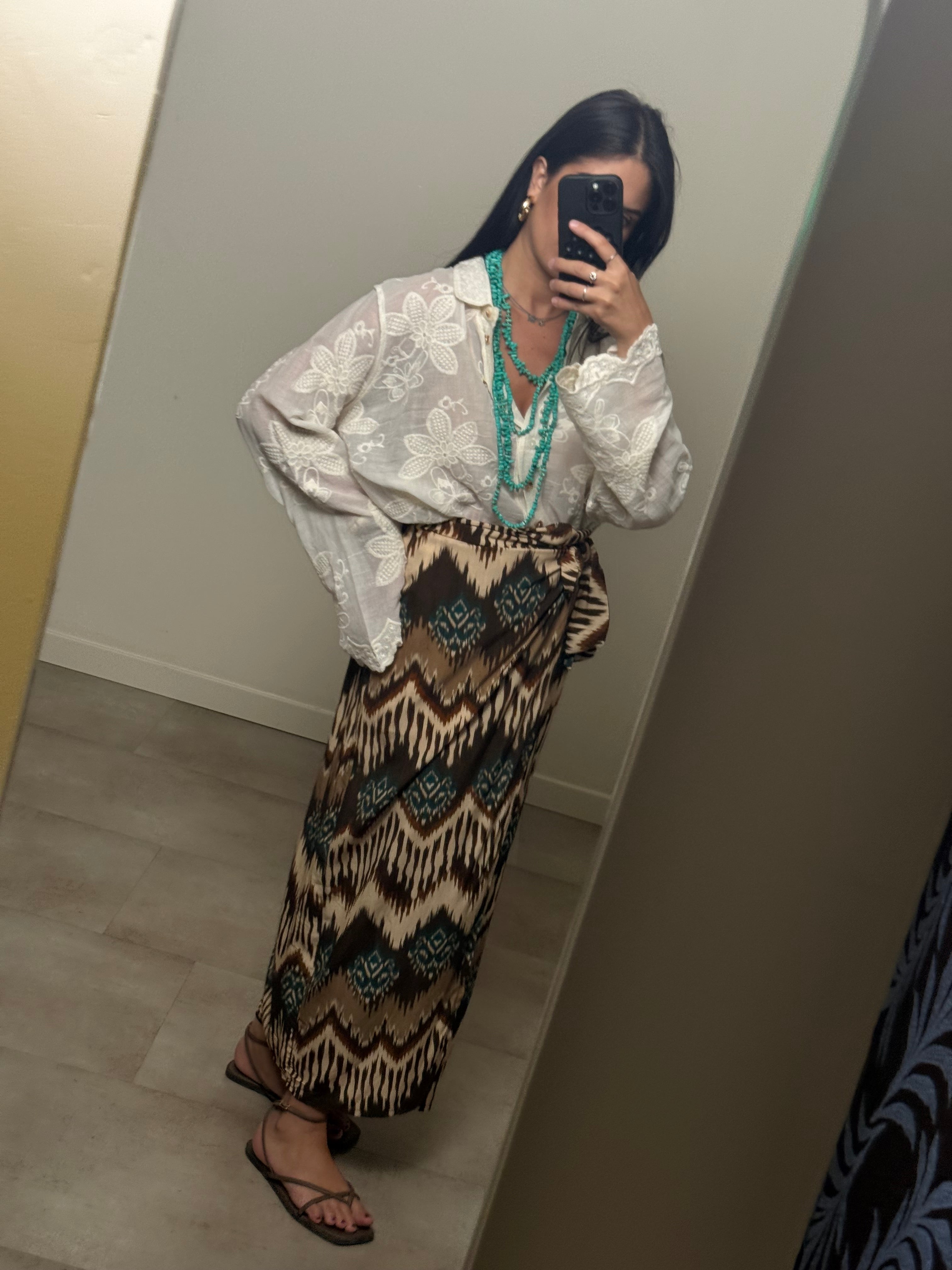 Camicia ricamata burro