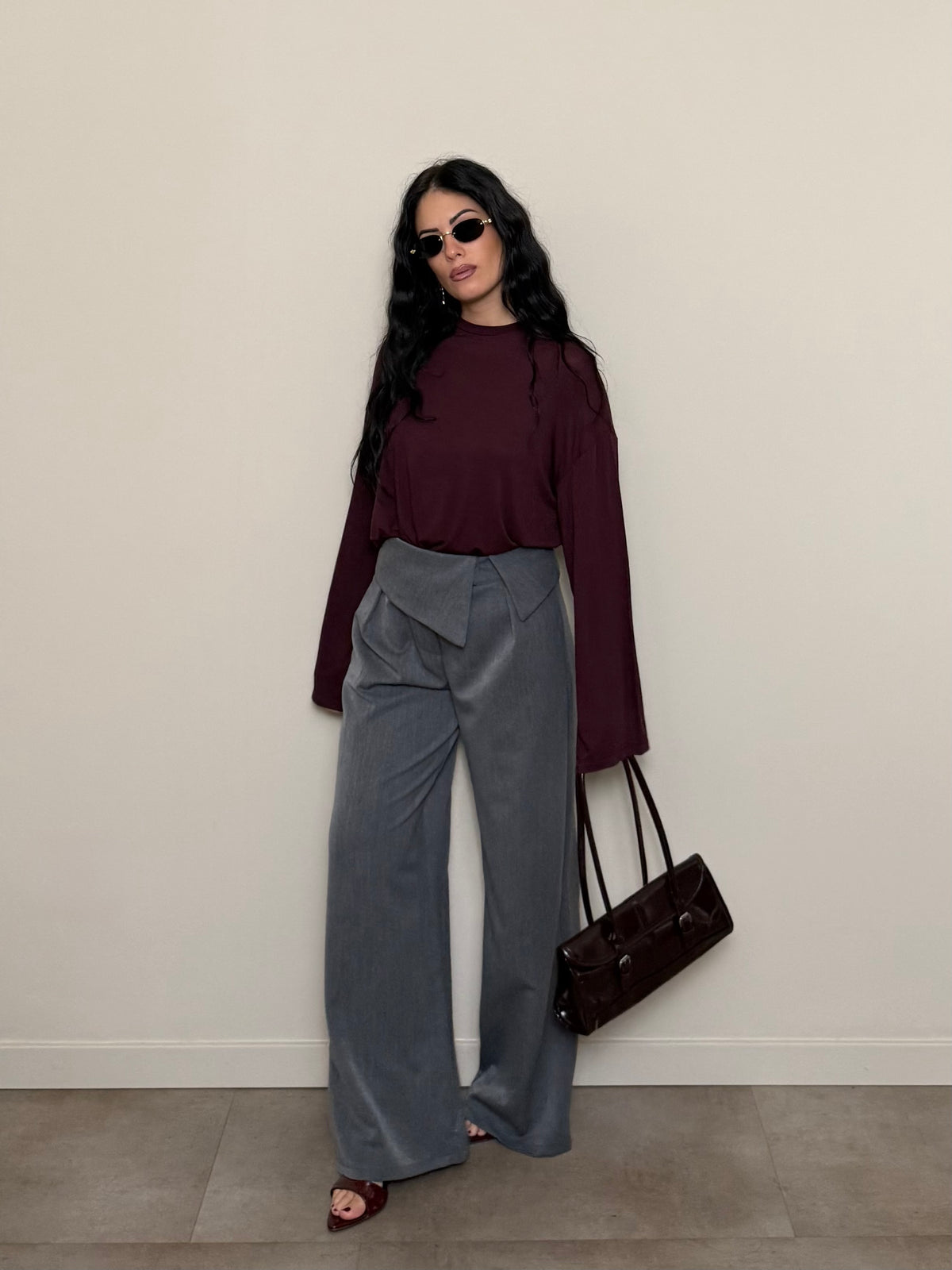 Pantalone dettaglio cintura grigio