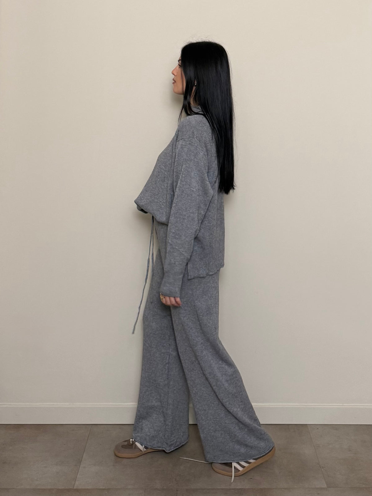 Coordinato tuta grigio