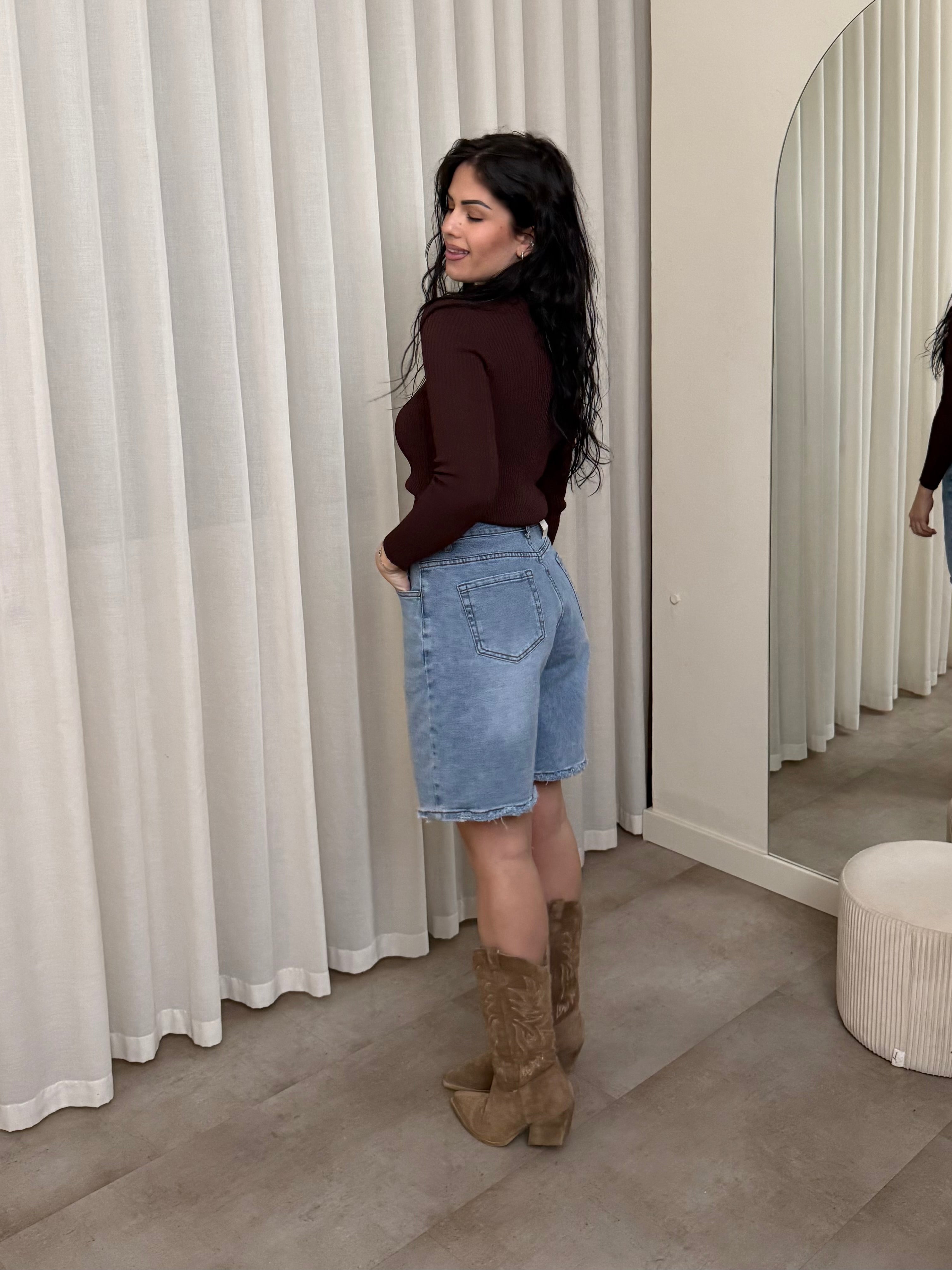 Bermuda jeans