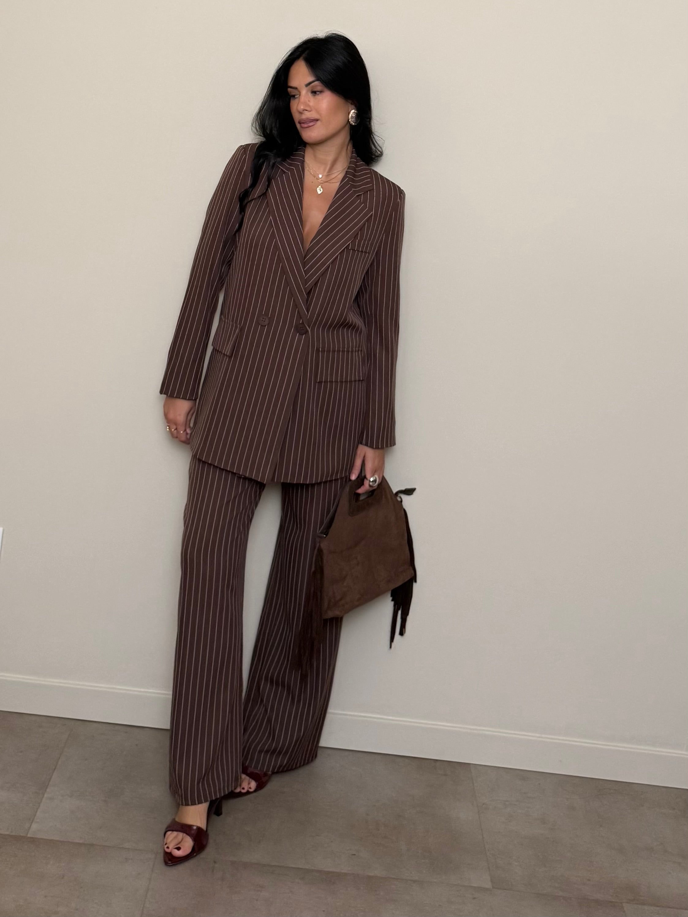 Tailleur gessato cioccolato
