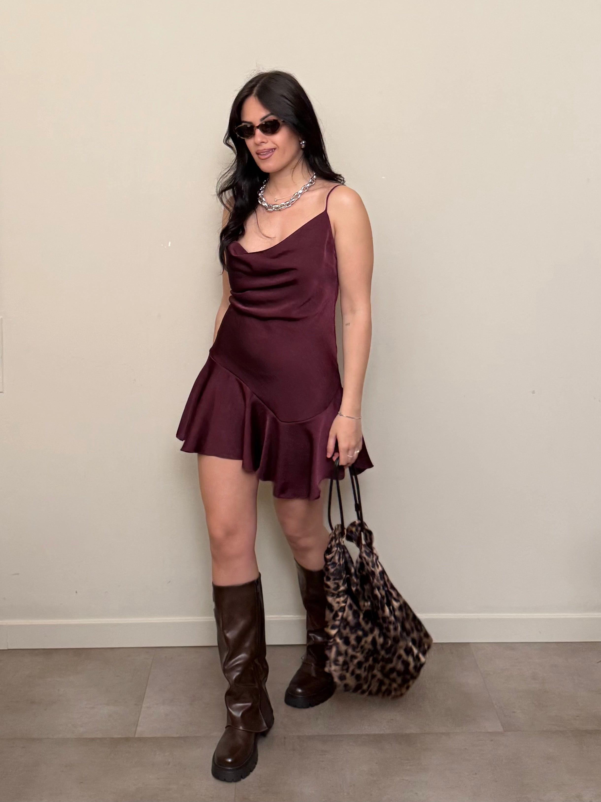 Mini dress satin bordeaux