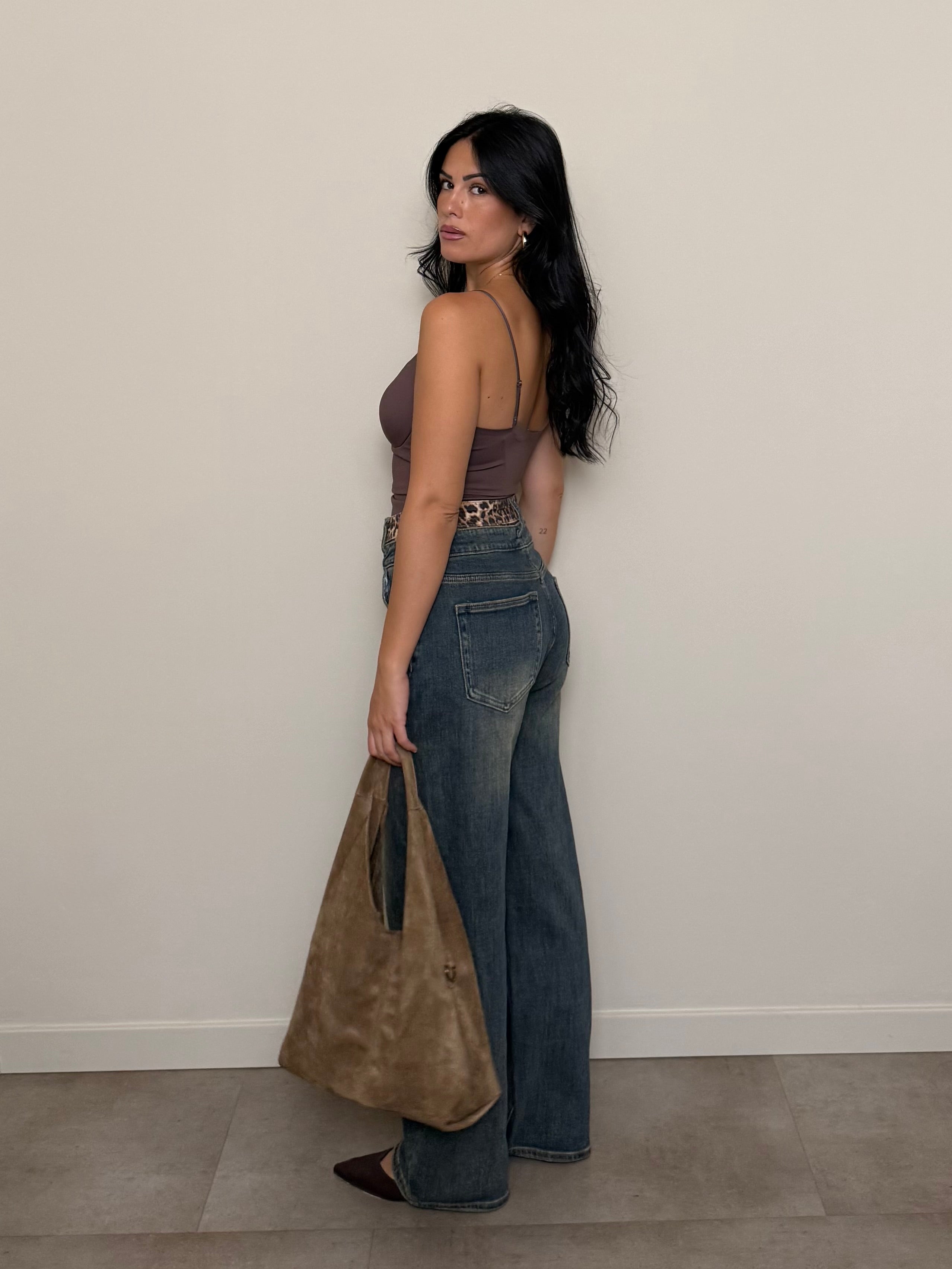 Jeans palazzo dettaglio leopardato