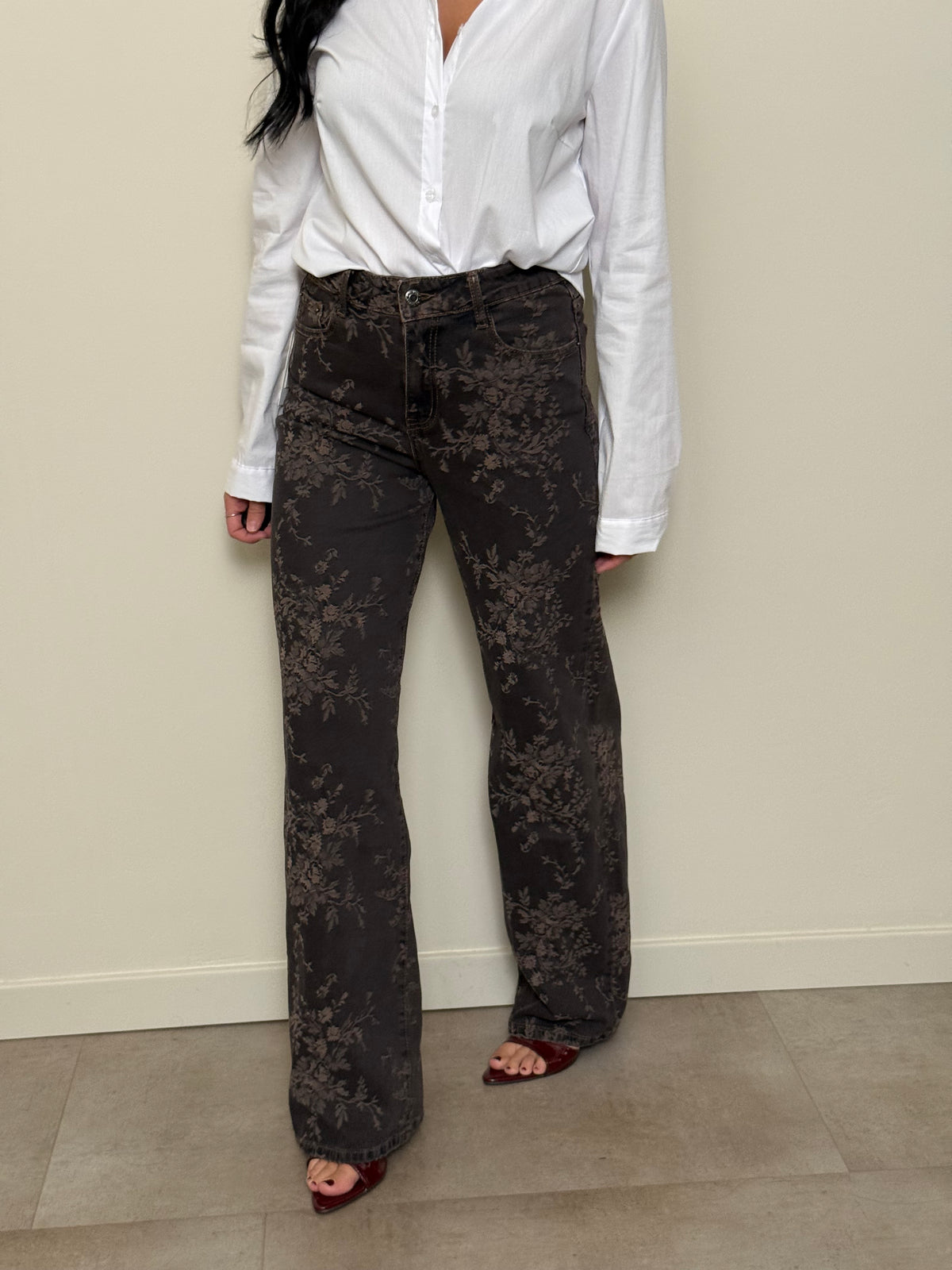 Jeans palazzo ricamato