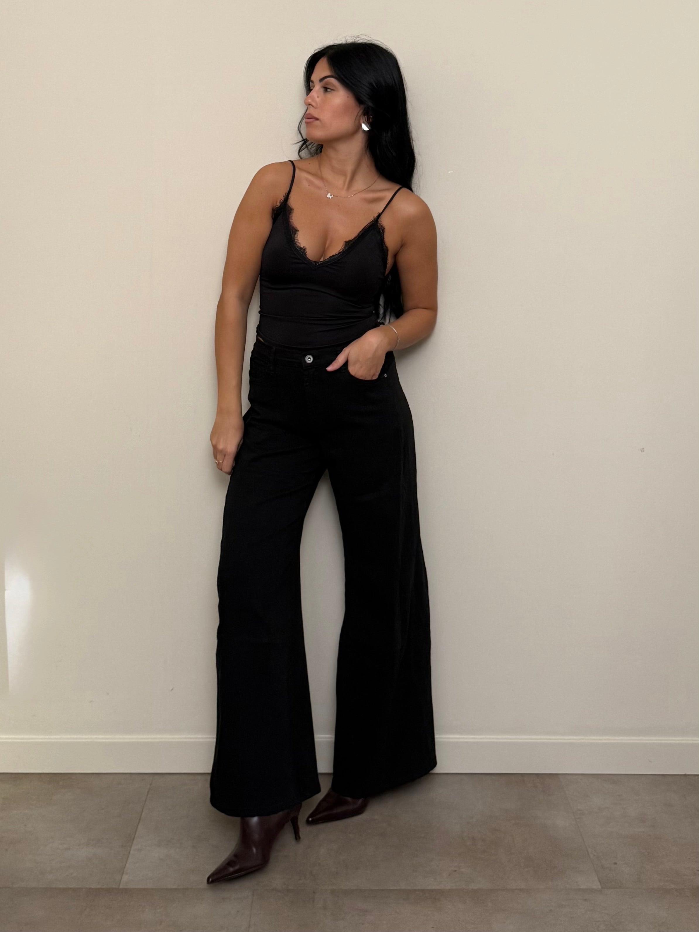 Jeans nero palazzo