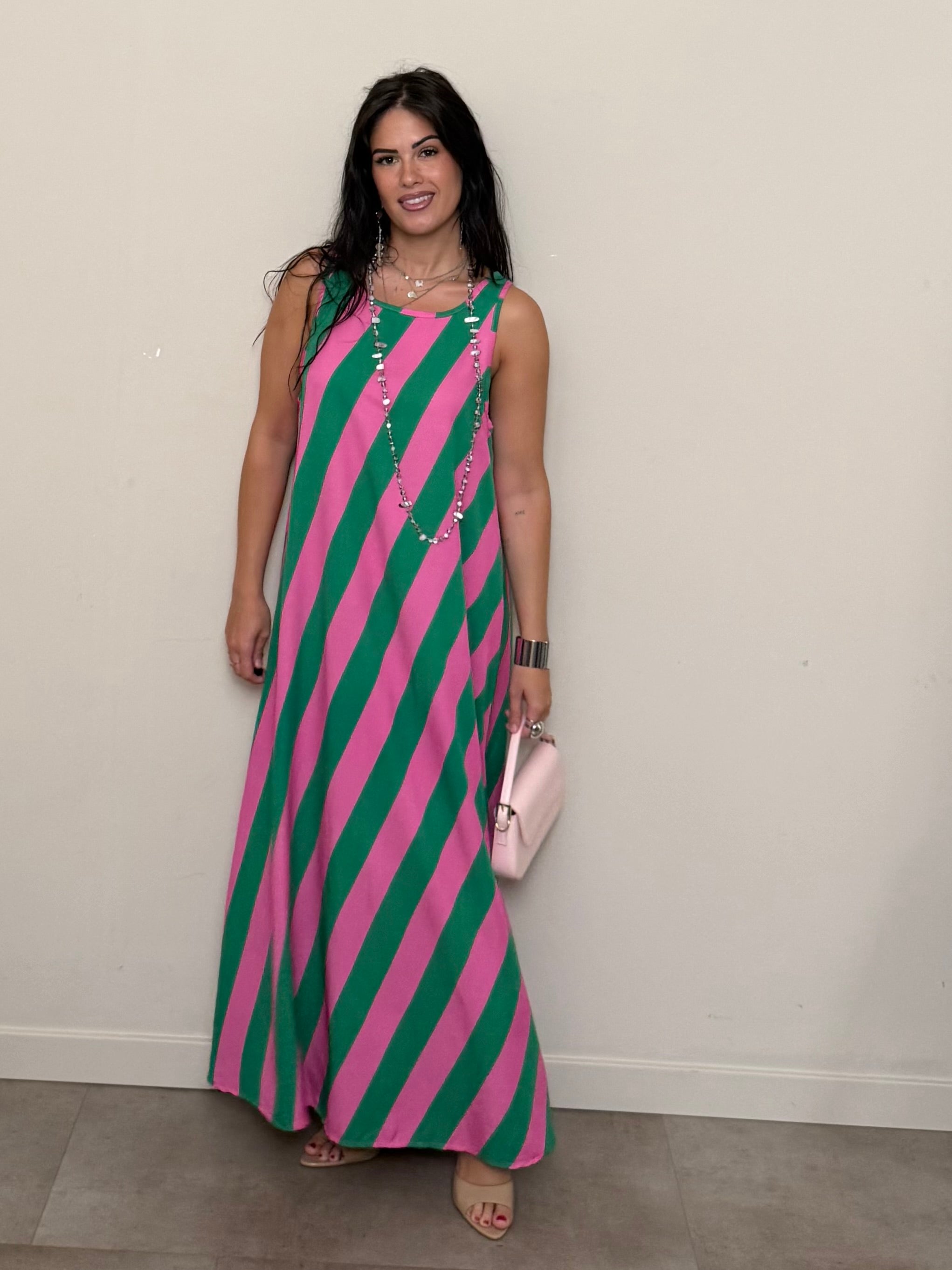 Abito a righe fucsia e verde