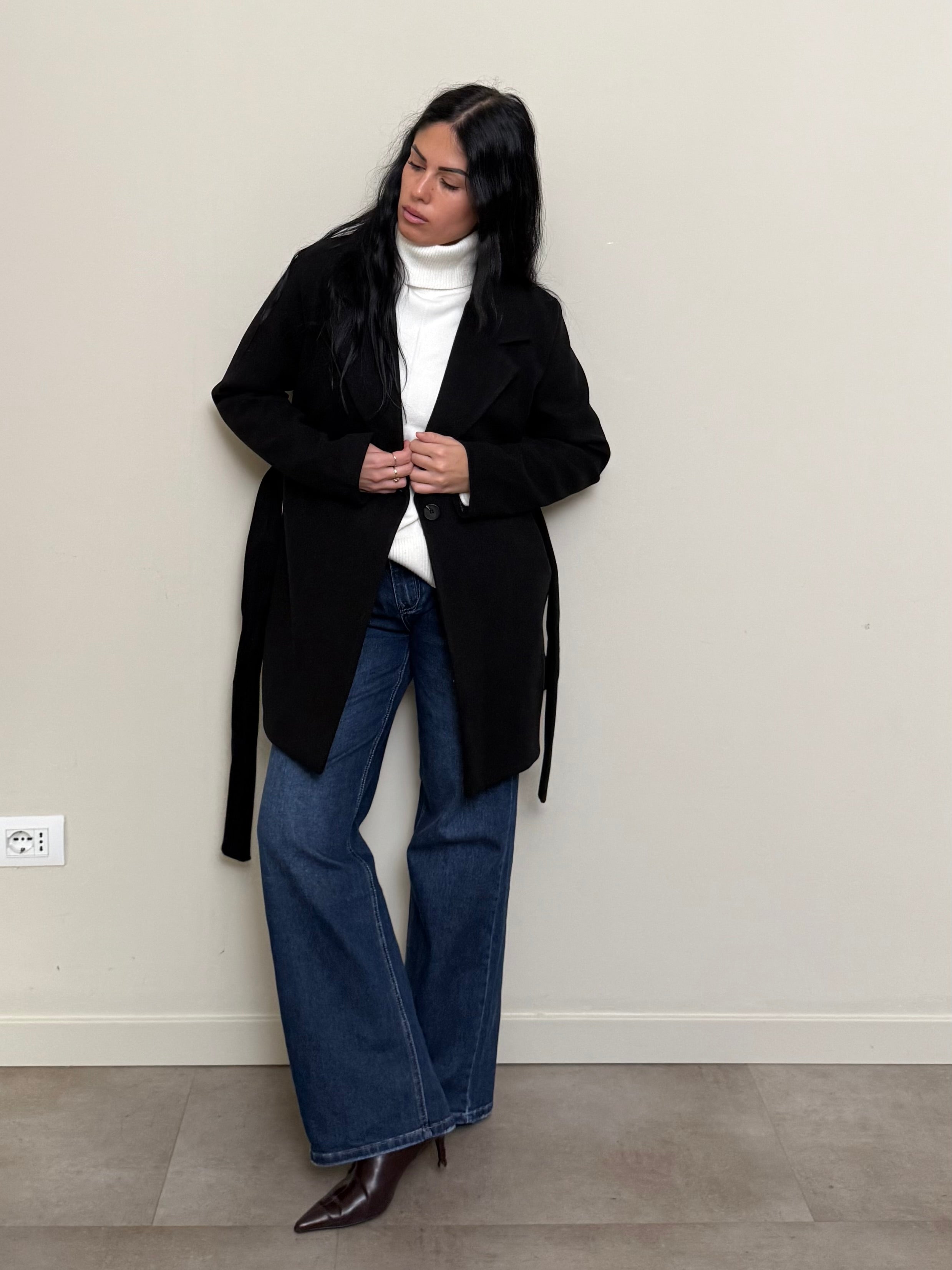 Cappotto cintura corto