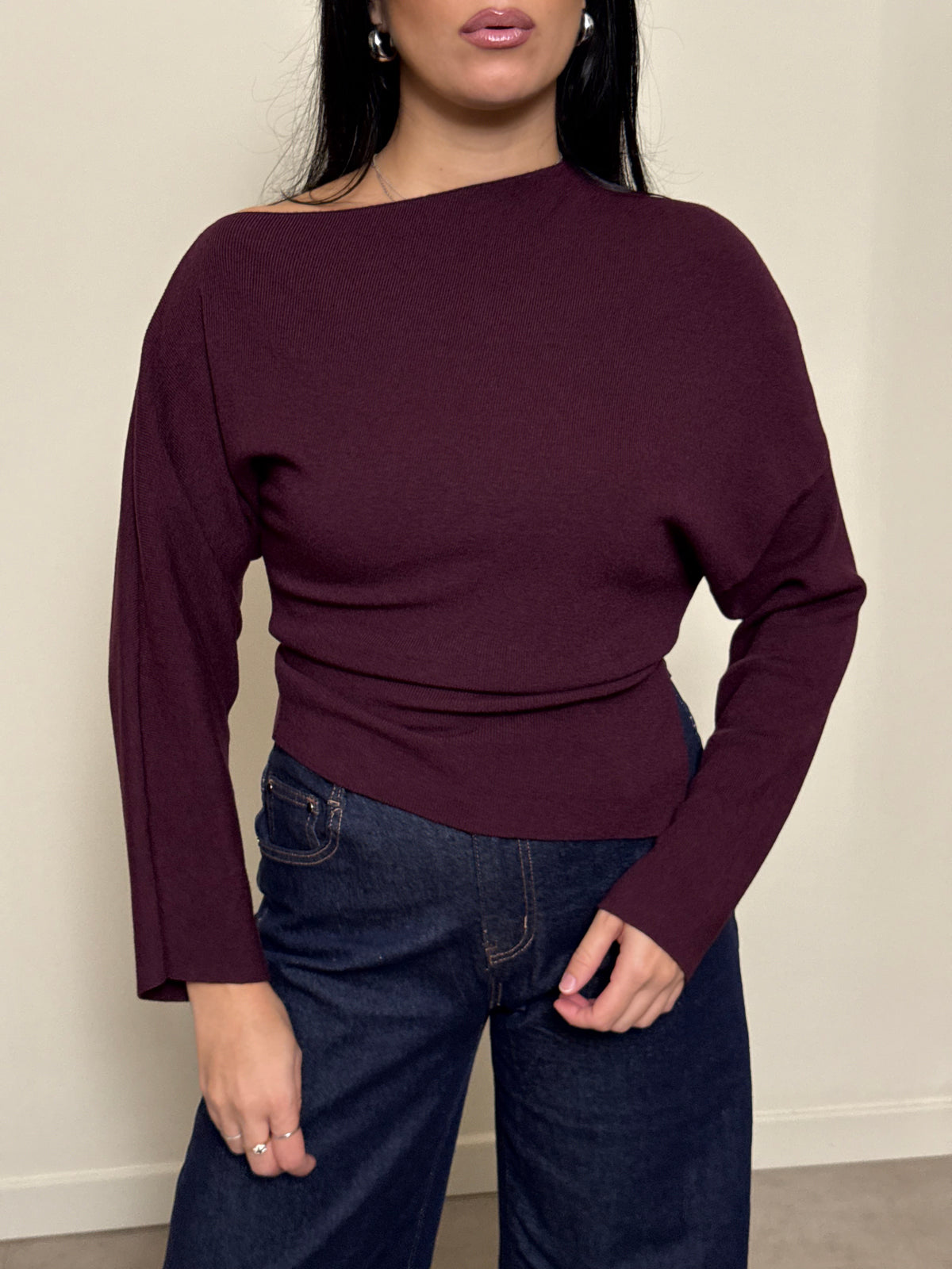 Maglia asimmetrica vinaccia
