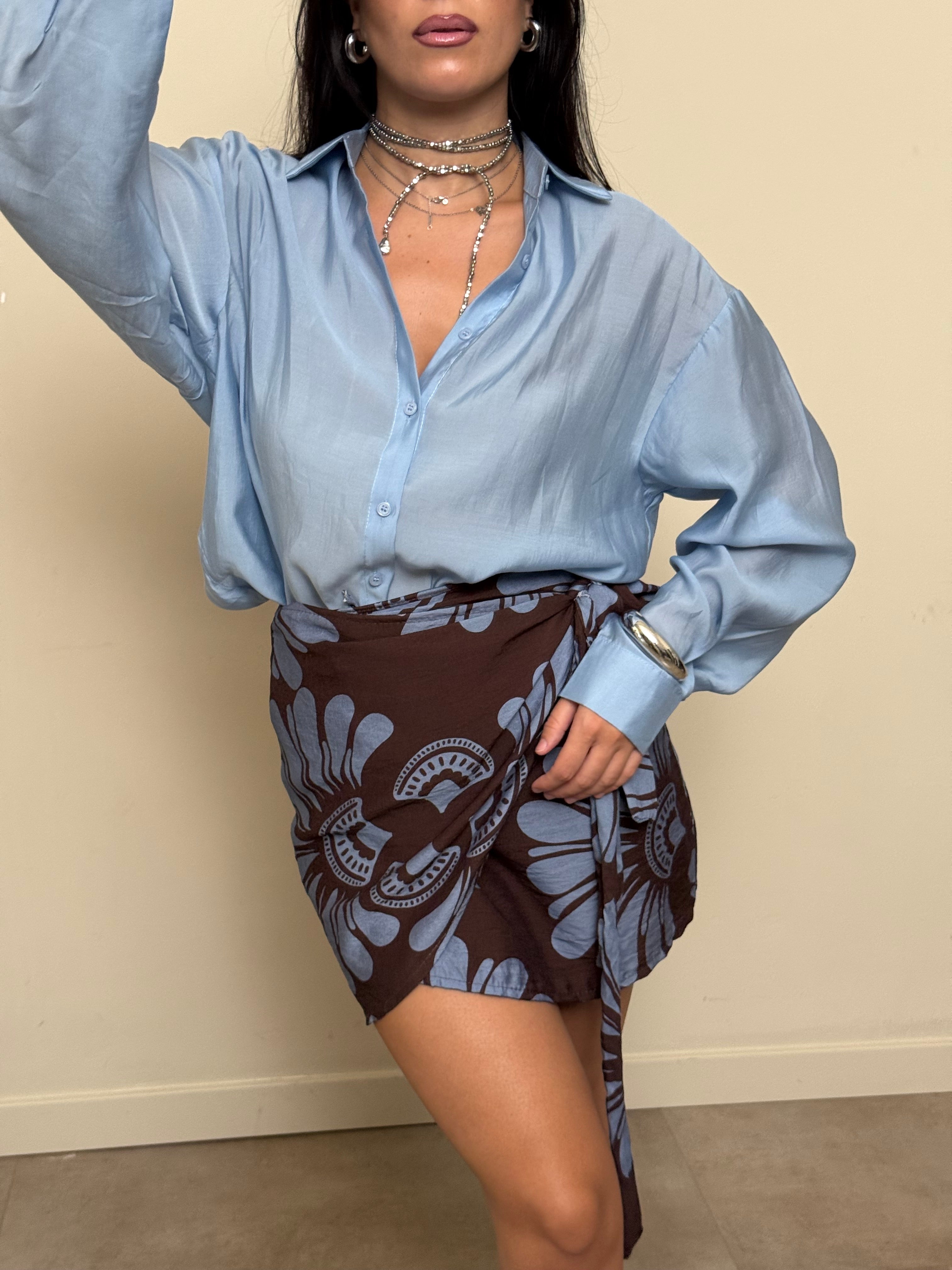 Camicia azzurra morbida