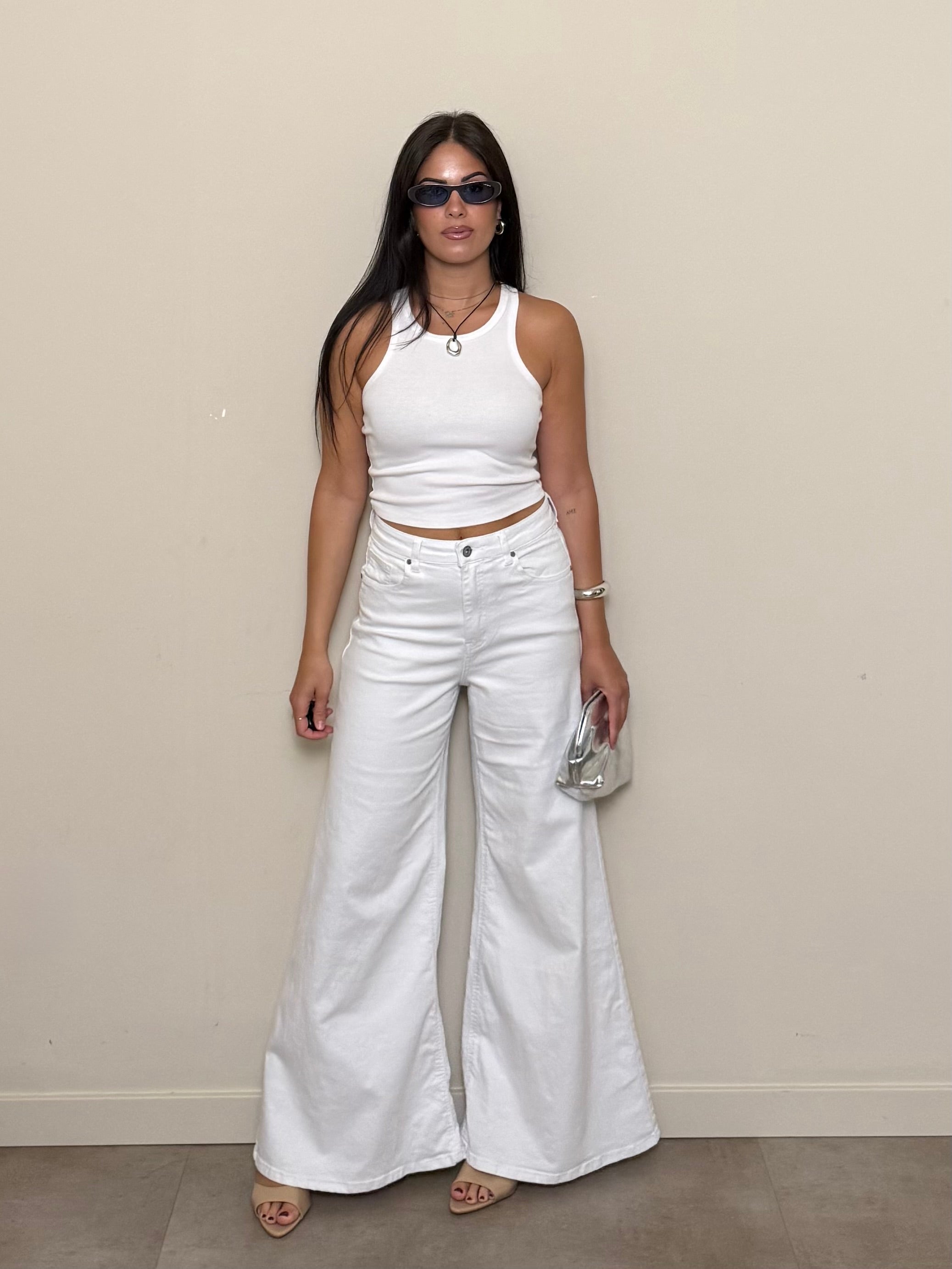 Jeans a zampa bianco freddo