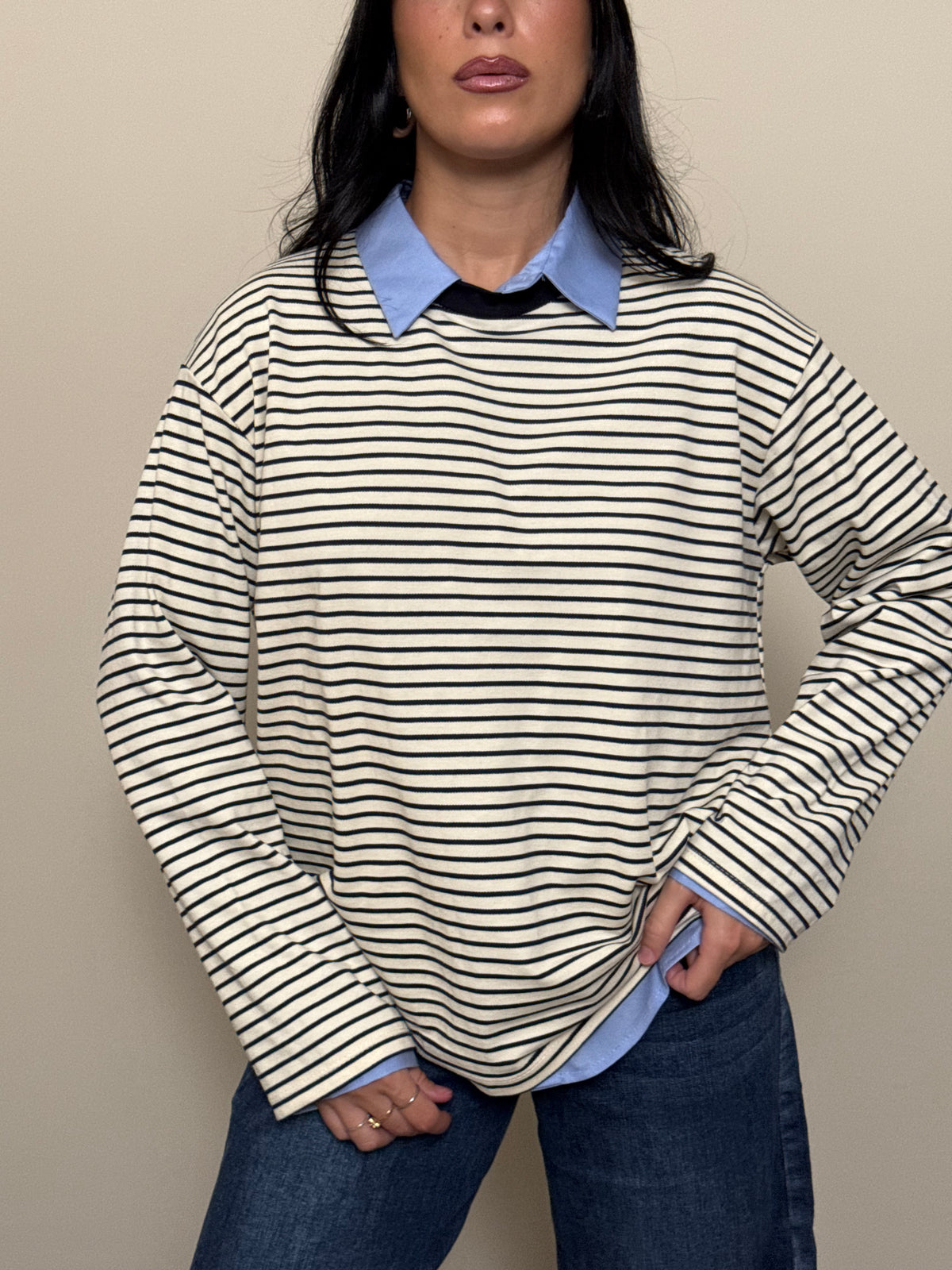 Maglia a righe blu