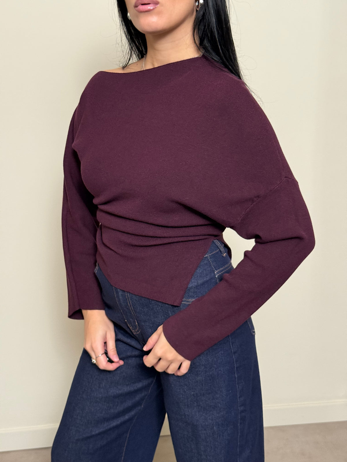 Maglia asimmetrica vinaccia
