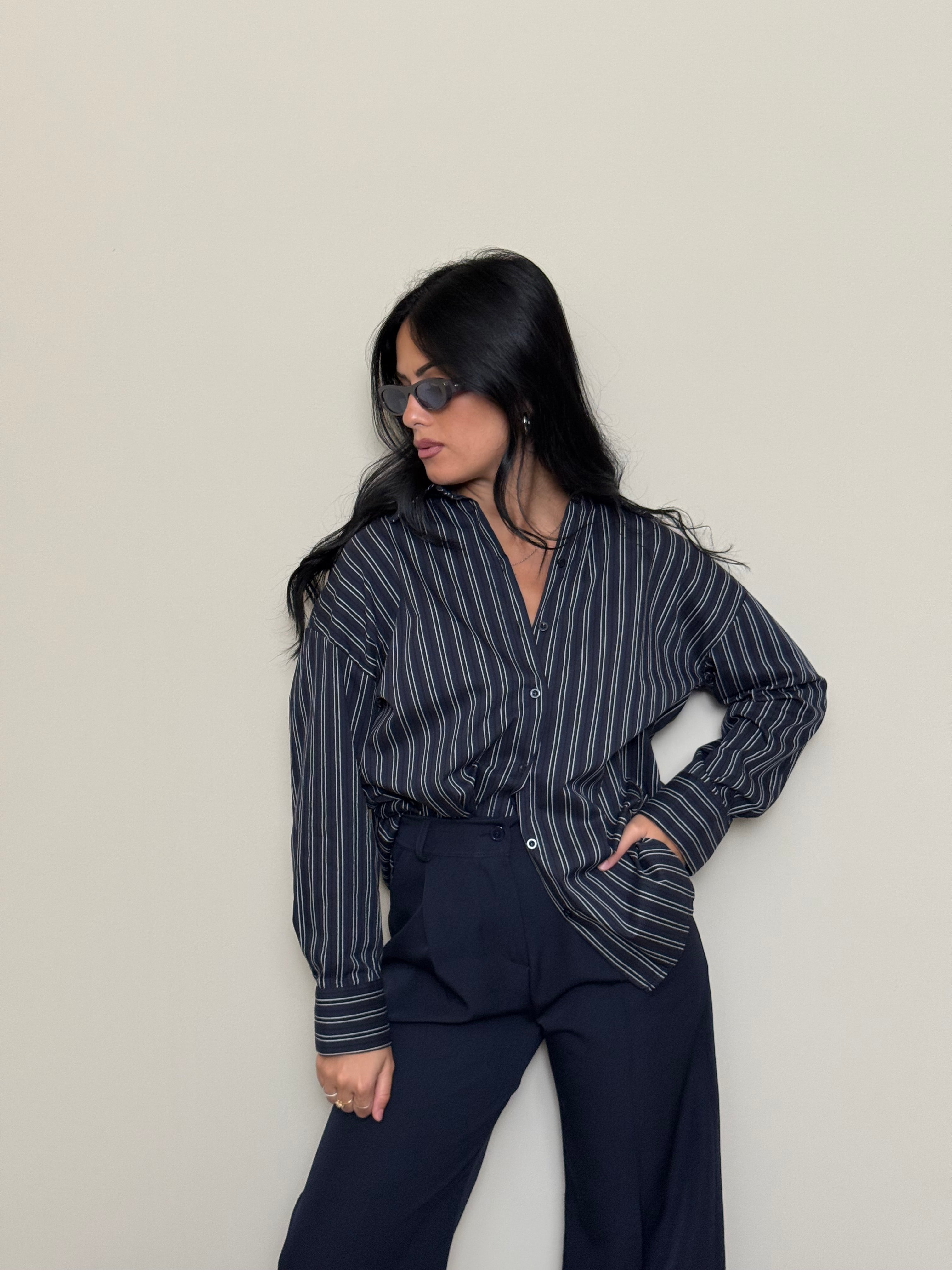 Camicia a righe blu