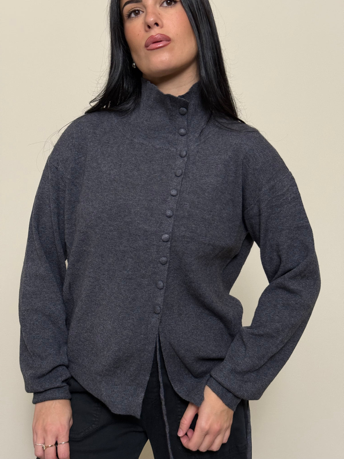 Cardigan bottoni grigio