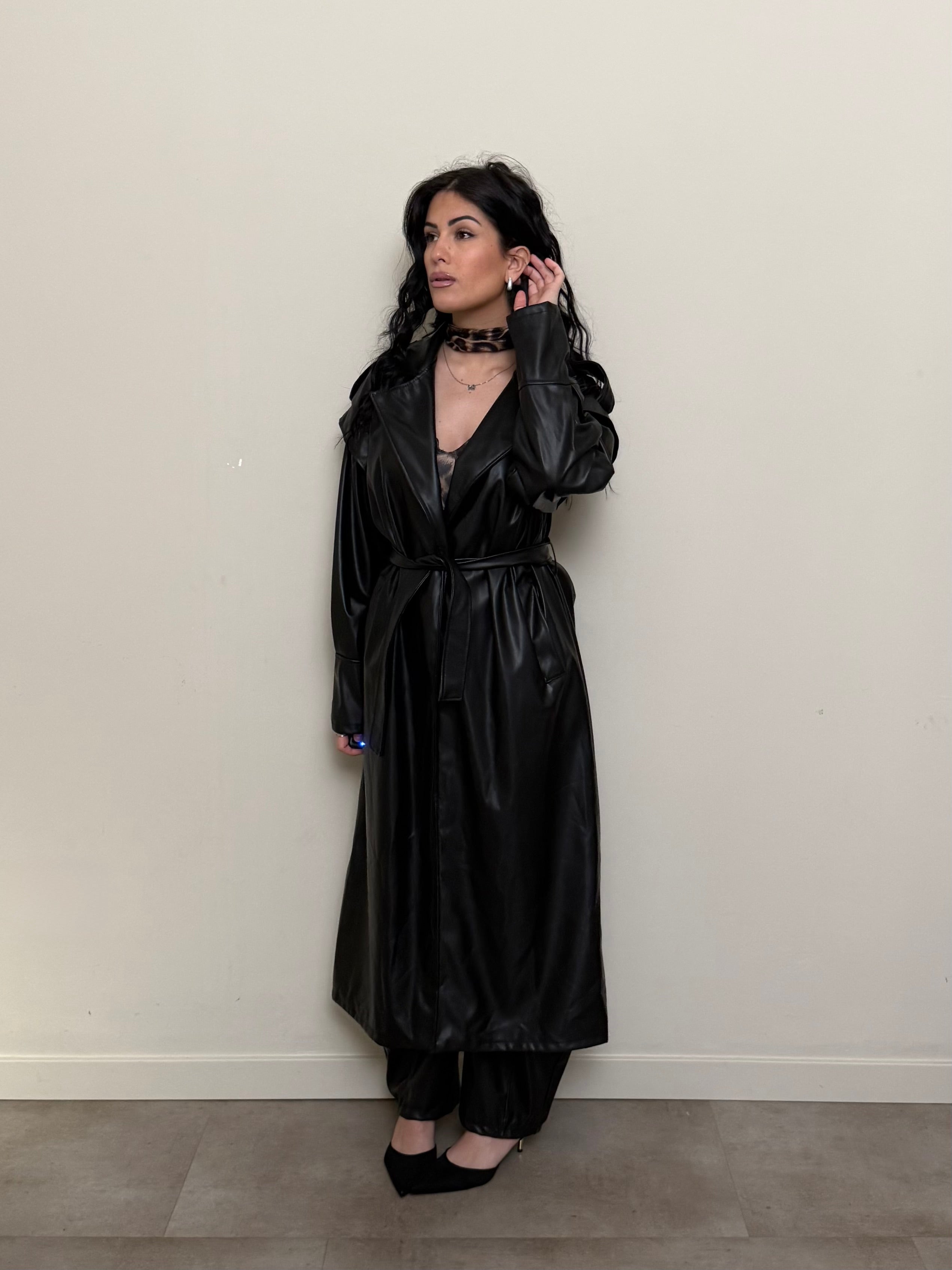 Trench ecopelle nero